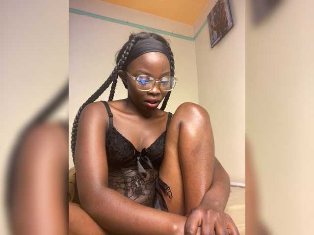 Chocolateboo598 live cam on BongaCams