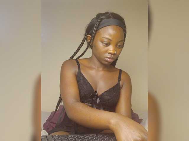 Chocolateboo598 live cam on BongaCams