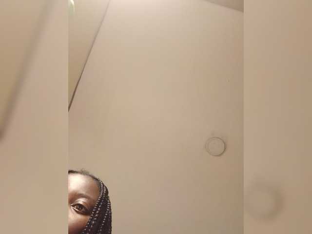 Chocolateboo598 live cam on BongaCams