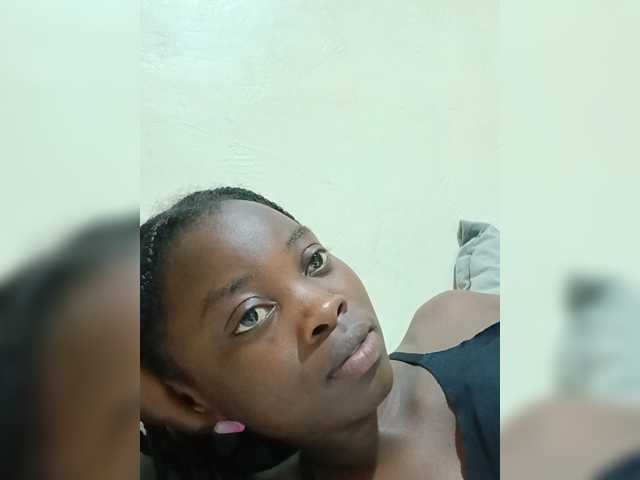Chocolateboo598 live cam on BongaCams