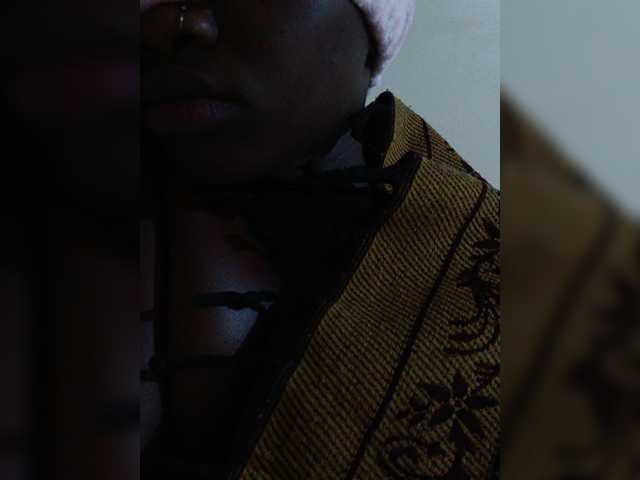 Chocolateboo598 live cam on BongaCams