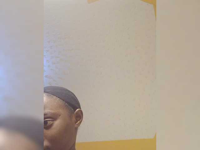 Chocolateboo598 live cam on BongaCams
