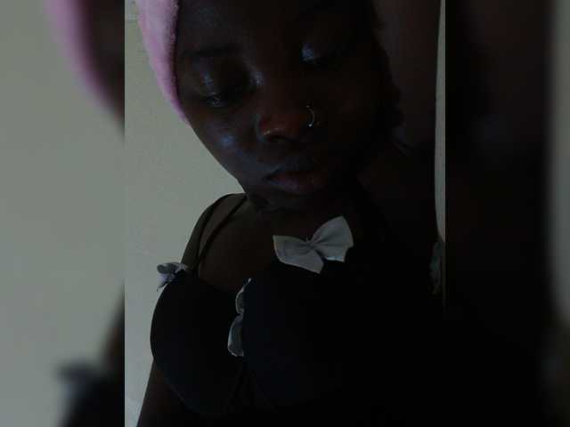 Chocolateboo598 live cam on BongaCams