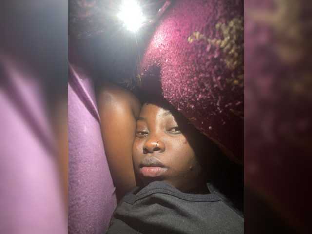 Chocolateboo598 live cam on BongaCams