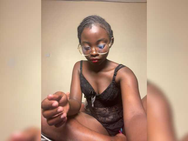 hotpetite555