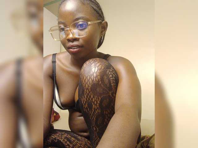 Chocolateboo598 live cam on BongaCams