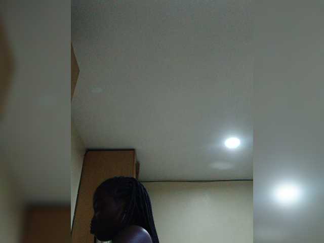 Chocolateboo598 live cam on BongaCams