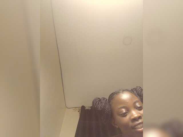 Chocolateboo598 live cam on BongaCams