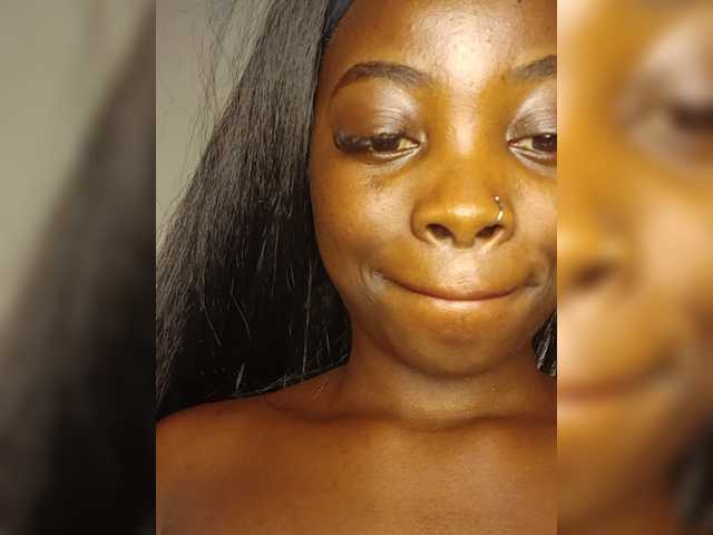 Chocolateboo598 live cam on BongaCams