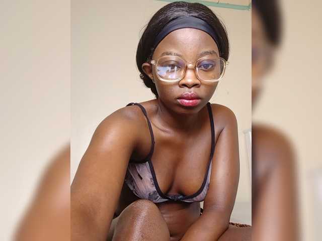 Chocolateboo598 live cam on BongaCams
