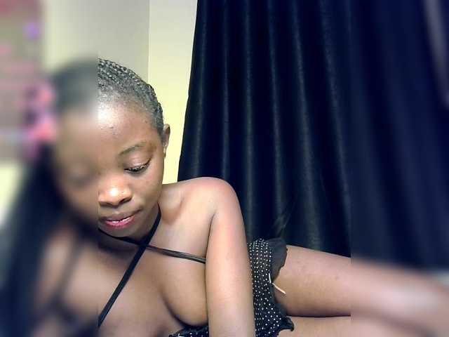 Chocolateboo598 live cam on BongaCams