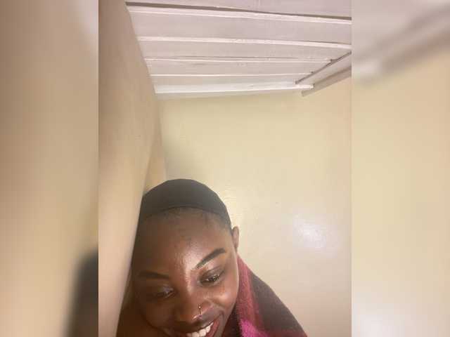 Chocolateboo598 live cam on BongaCams