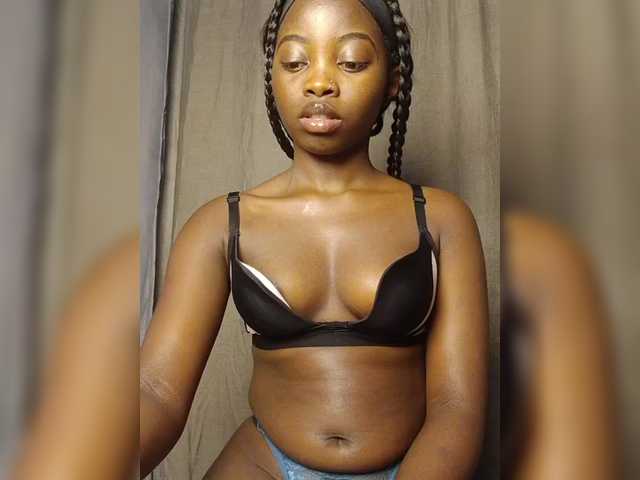 Chocolateboo598 live cam on BongaCams
