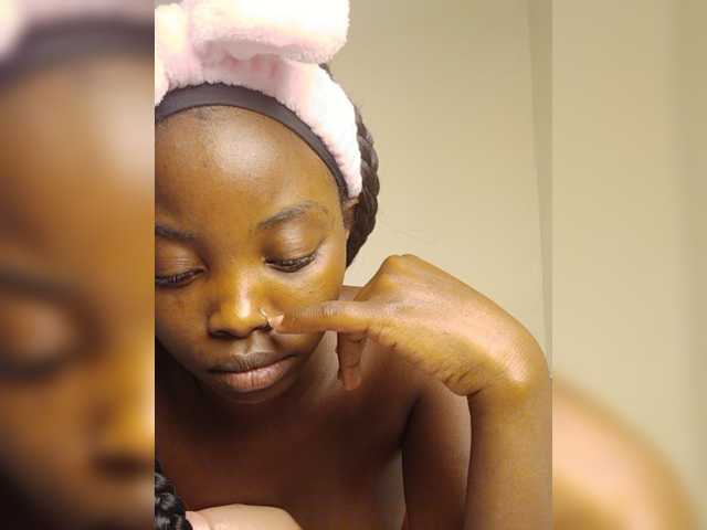 Chocolateboo598 live cam on BongaCams