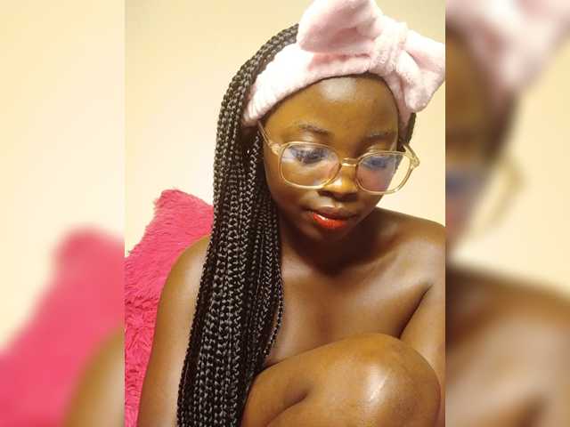 Chocolateboo598 live cam on BongaCams