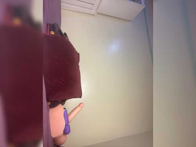 Hotpetite555