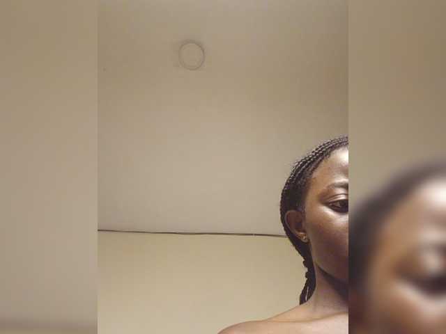 Chocolateboo598 live cam on BongaCams