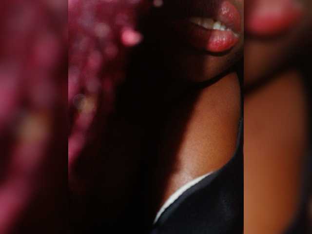 Chocolateboo598 live cam on BongaCams