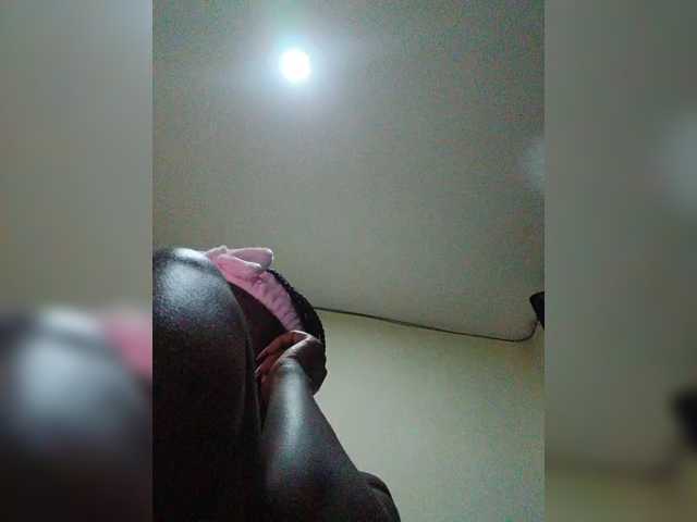 Chocolateboo598 live cam on BongaCams