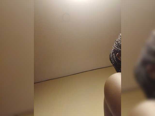Chocolateboo598 live cam on BongaCams
