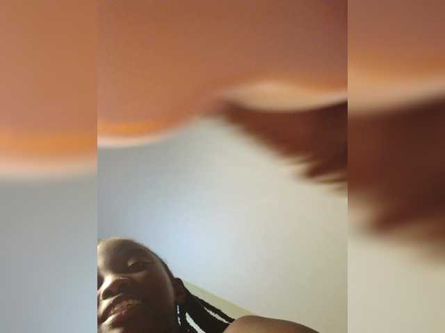 Chocolateboo598 live cam on BongaCams