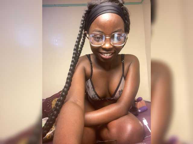 Chocolateboo598 live cam on BongaCams