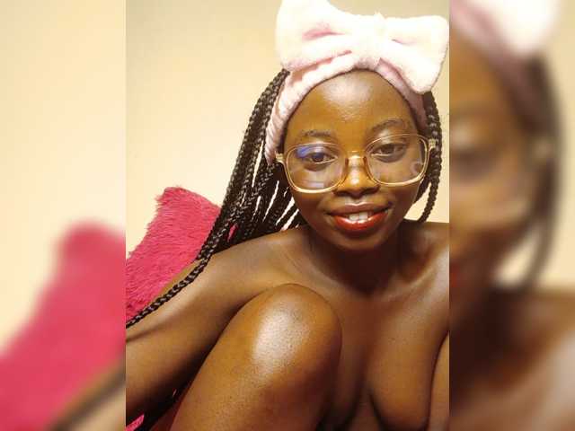 Chocolateboo598 live cam on BongaCams