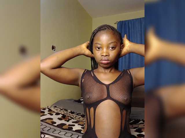 hotpetite555