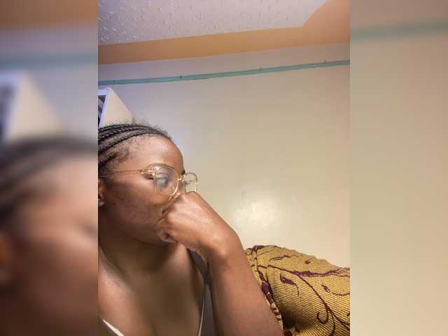 Chocolateboo598 live cam on BongaCams