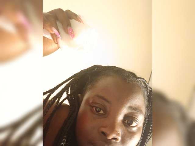 Chocolateboo598 live cam on BongaCams