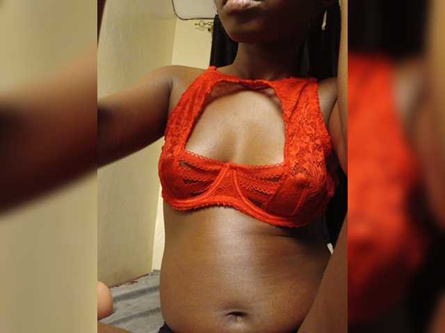 Chocolateboo598 live cam on BongaCams
