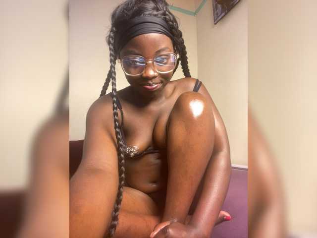 Chocolateboo598 live cam on BongaCams