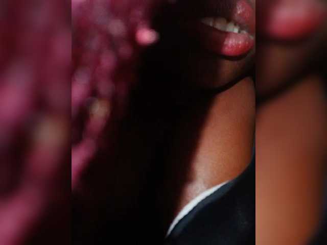 Chocolateboo598 live cam on BongaCams