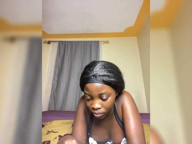 Chocolateboo598 live cam on BongaCams