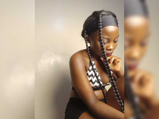 Chocolateboo598 live cam on BongaCams