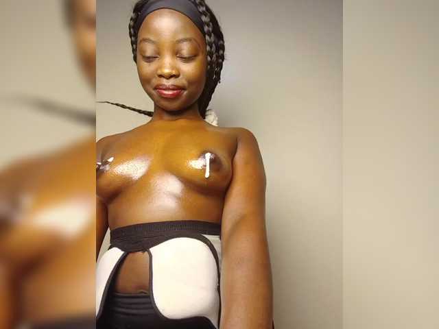 Chocolateboo598 live cam on BongaCams