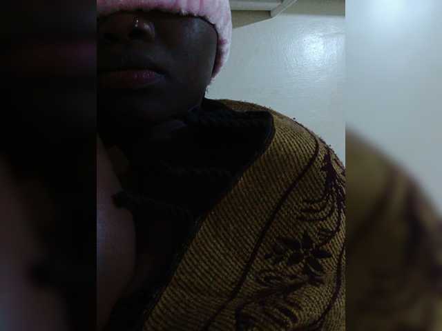 Chocolateboo598 live cam on BongaCams