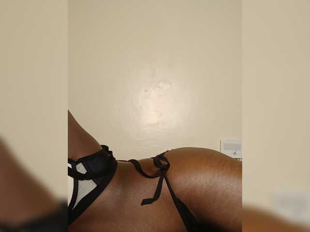 Chocolateboo598 live cam on BongaCams