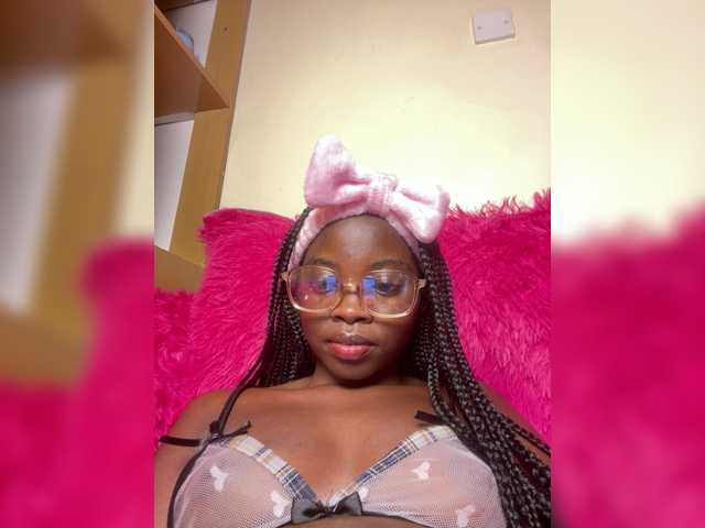 Chocolateboo598 live cam on BongaCams