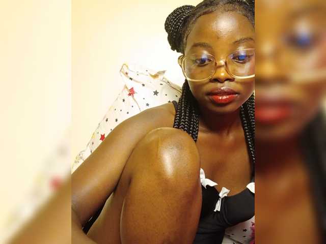 Chocolateboo598 live cam on BongaCams