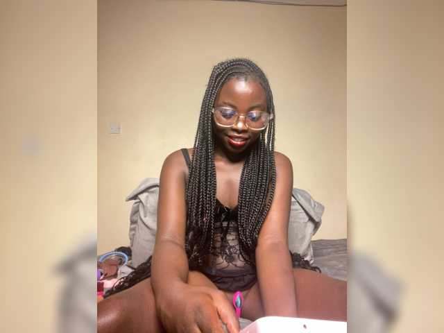 hotpetite555