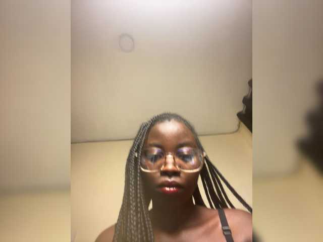 Chocolateboo598 live cam on BongaCams