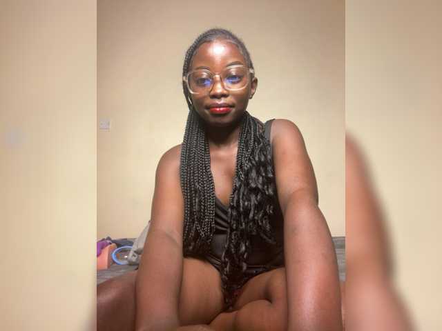 hotpetite555