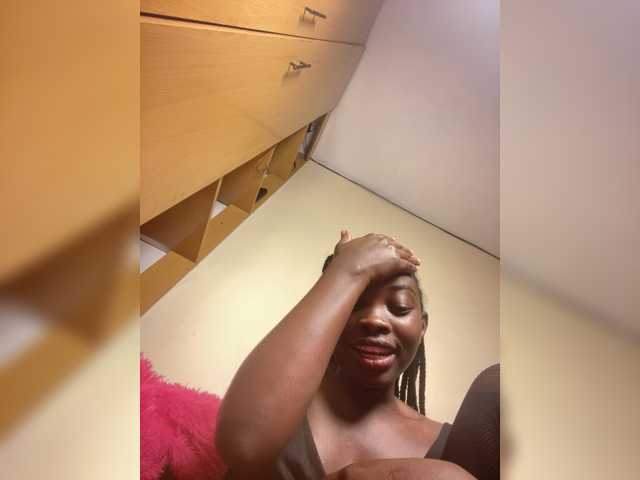 Chocolateboo598 live cam on BongaCams