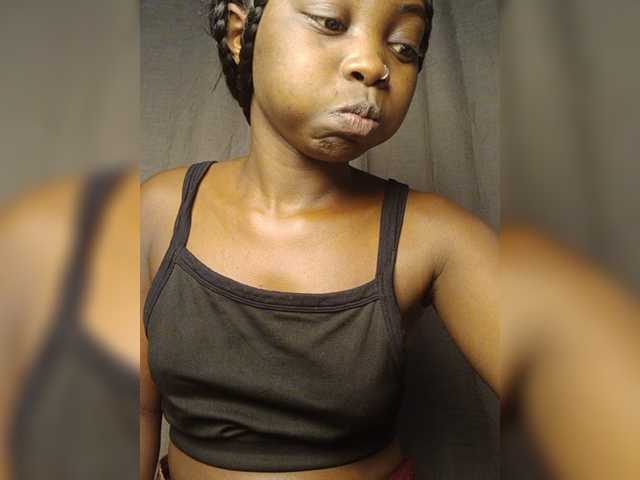 Chocolateboo598 live cam on BongaCams