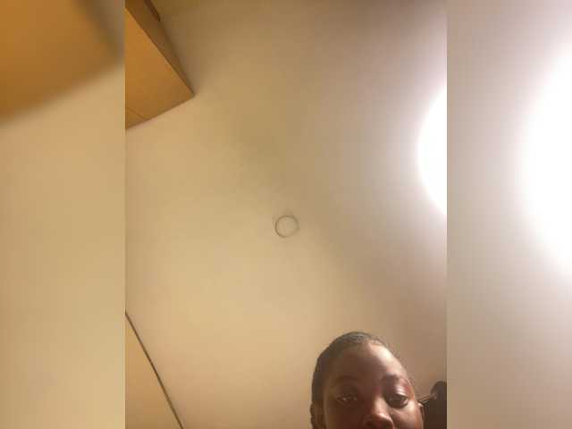 Chocolateboo598 live cam on BongaCams