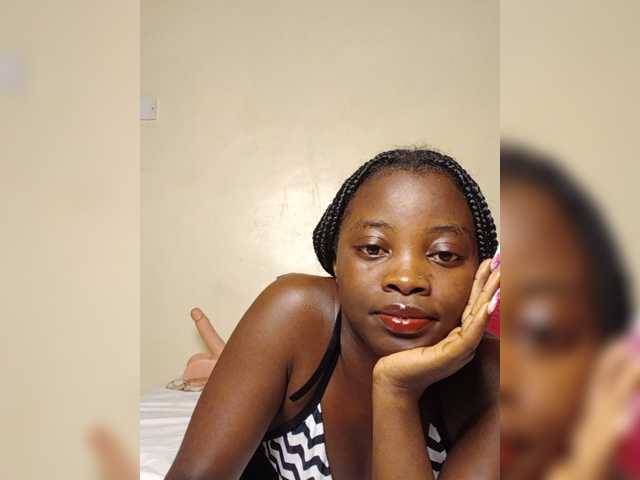 Chocolateboo598 live cam on BongaCams