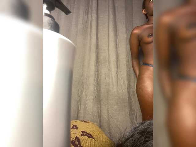 Chocolateboo598 live cam on BongaCams