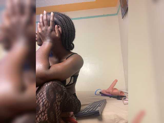 Chocolateboo598 live cam on BongaCams