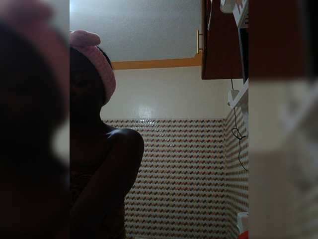 Chocolateboo598 live cam on BongaCams
